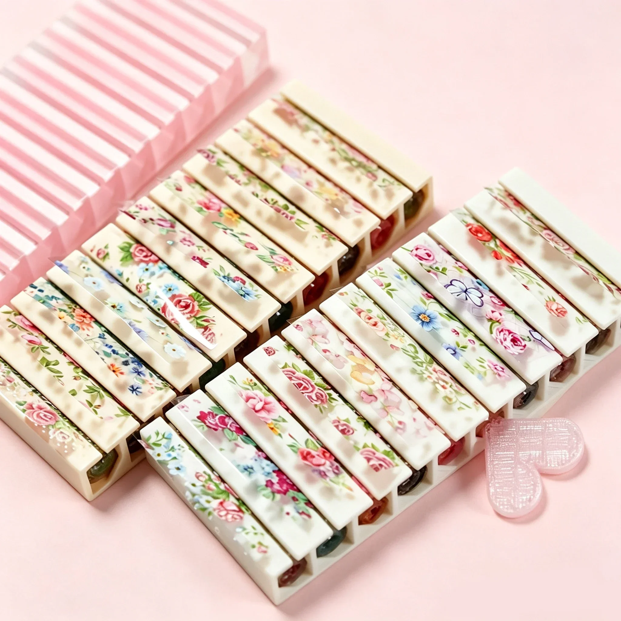صندوق تخزين محمول بـ 10 أقسام  - مراجعة Nail Foil Transfer وسعره