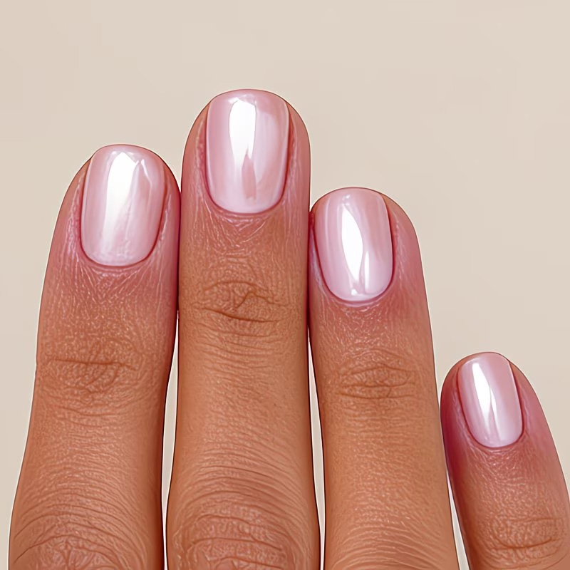 ملمع أظافر وردي اللون يعزز جما - مراجعة Nail Art Natural Pink وسعره