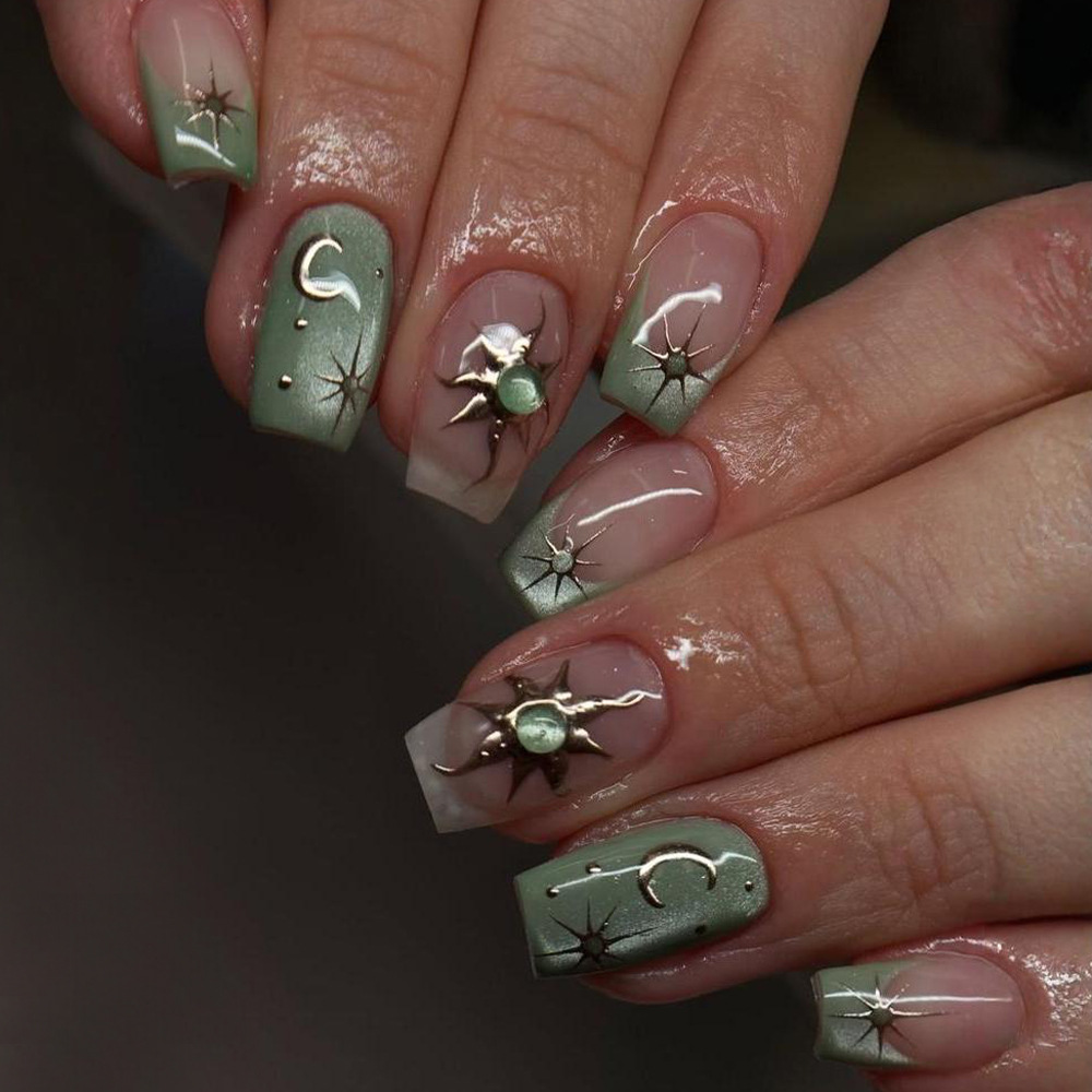 24 قطعة الأظافر وهمية الانتهاء - مراجعة Nail Art Red Cherry وسعره